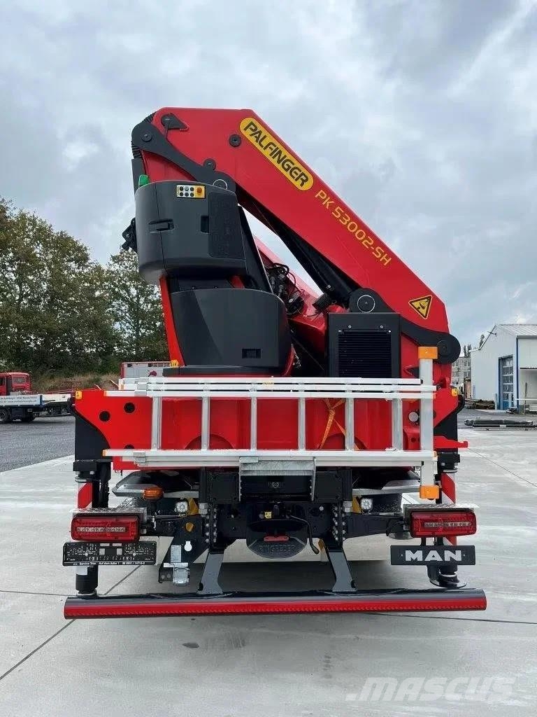 MAN TGX 26.520 MAN TGX 26.520 TG3 Retarder / 6X2 PK 53 All-Terrain-Krane