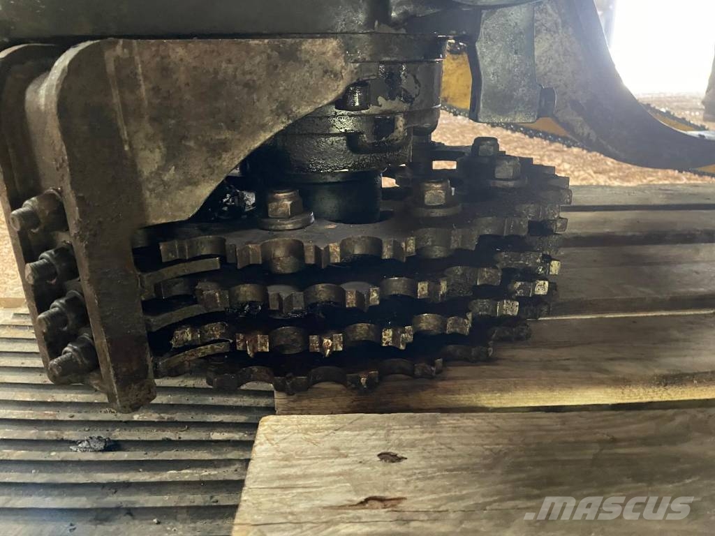 Logset TH65 Harvester Head Harvesteriai (miško kirtimo mašinos)