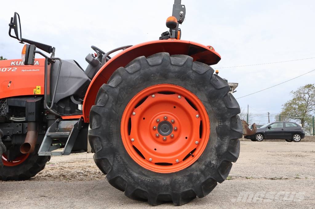 Kubota M 4072 Traktori