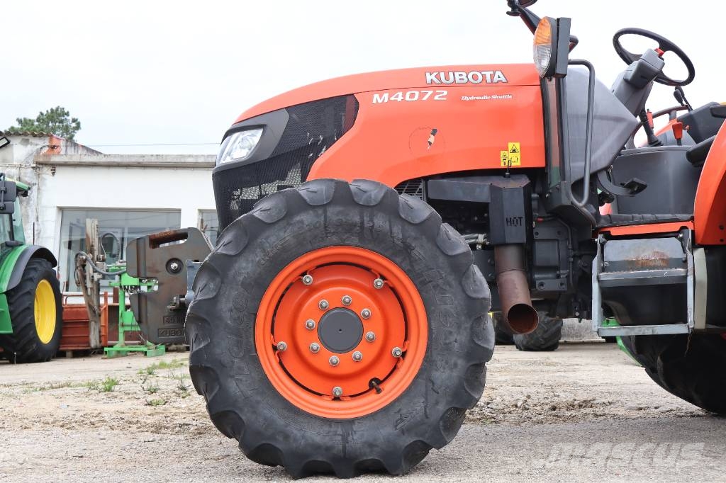 Kubota M 4072 Traktori