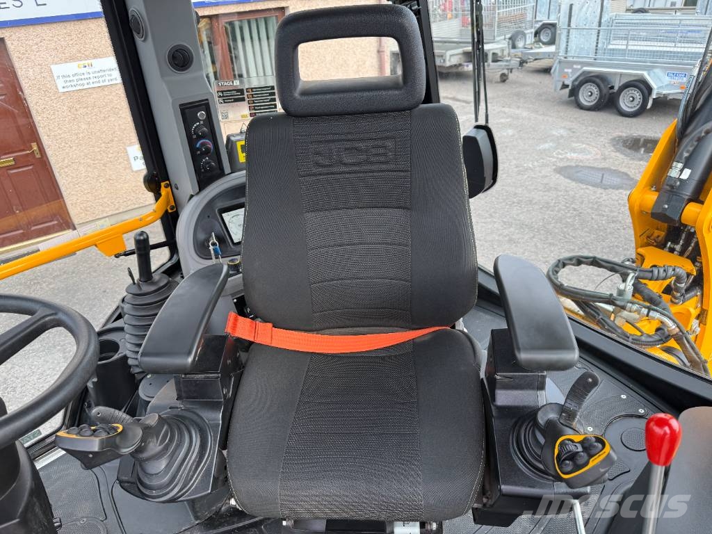 JCB 4 CX Buldoexcavatoare