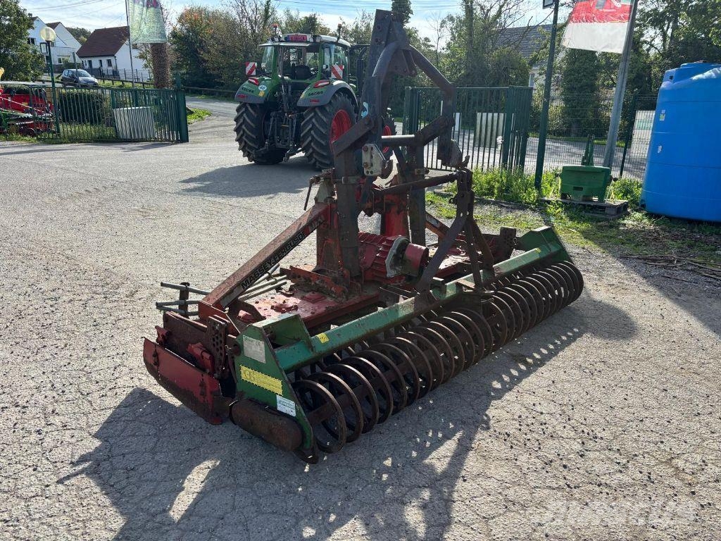 Vicon MF 768 Поглинальні борони / грунтові фрези
