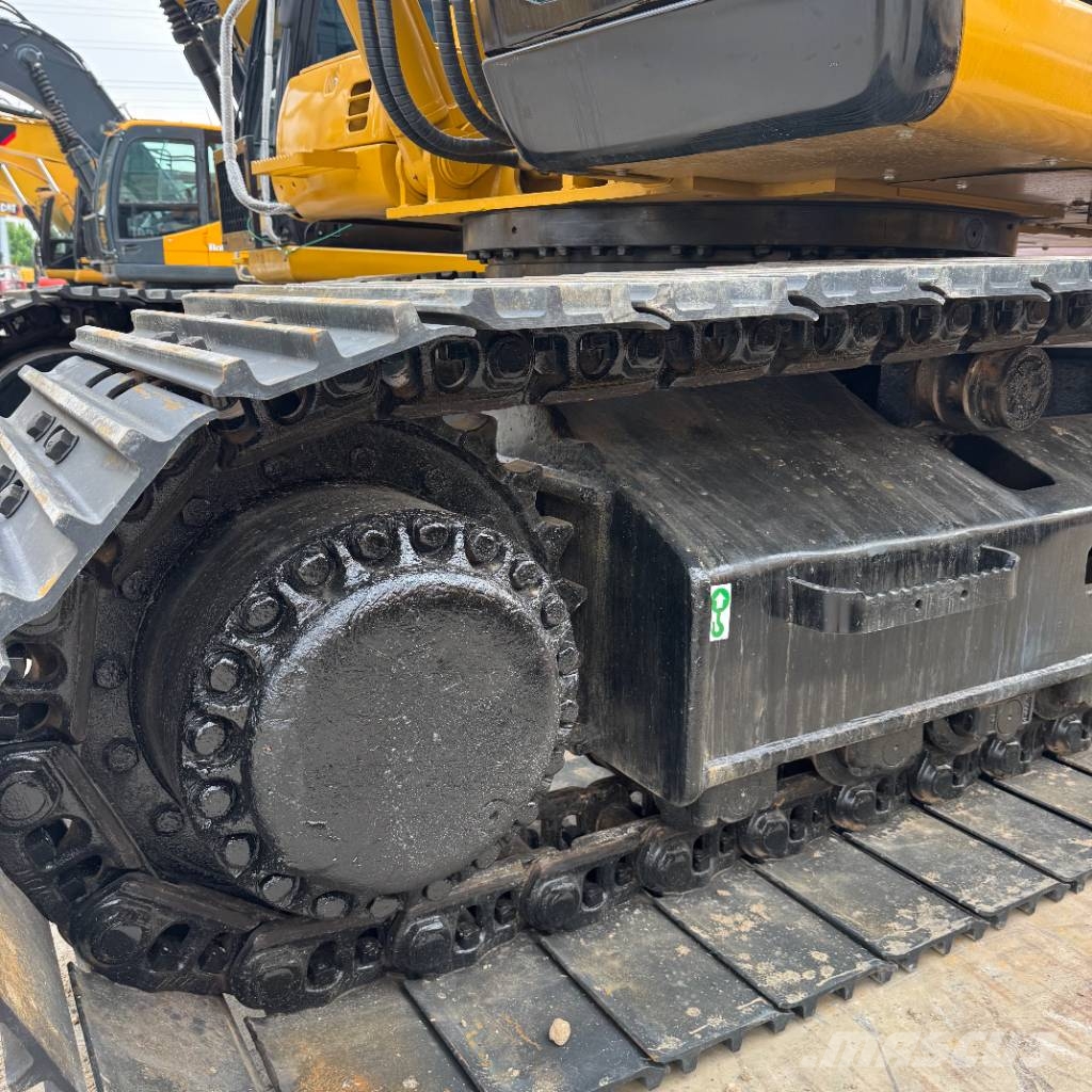 CAT 330 CL 履带挖掘机