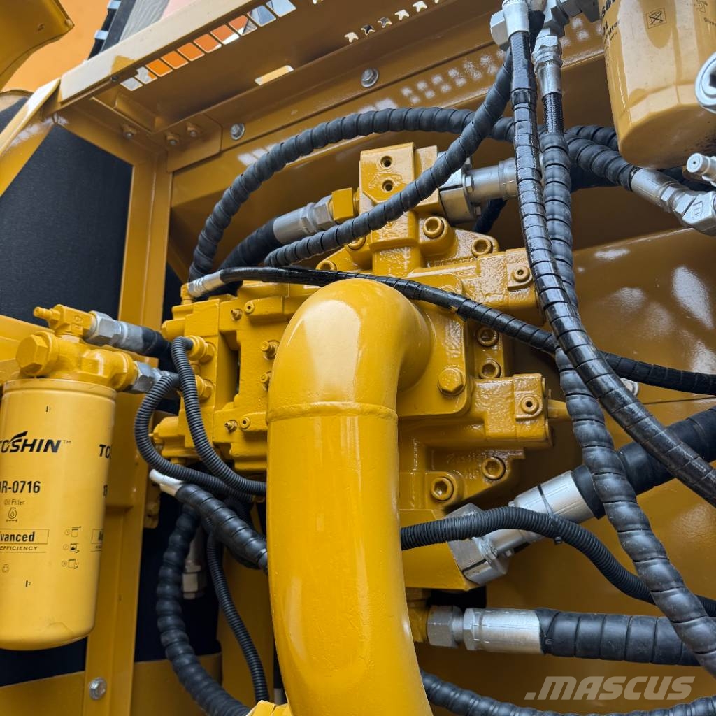 CAT 330 CL 履带挖掘机