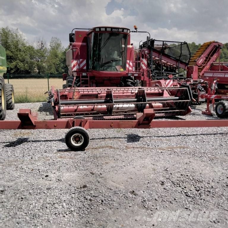 Case IH 2366E Комбайни