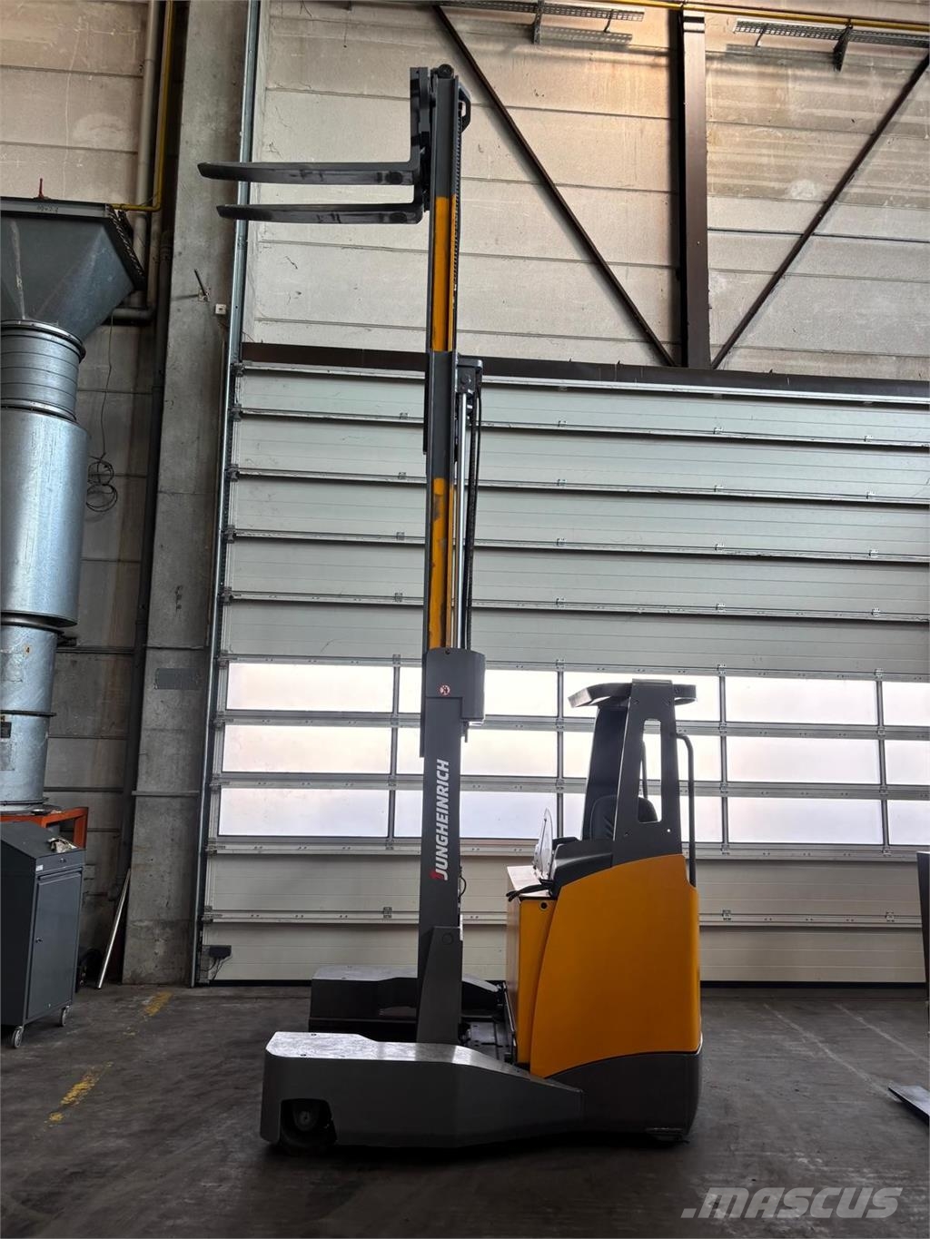 Jungheinrich ETV-Q25 4 yönlü reach truck