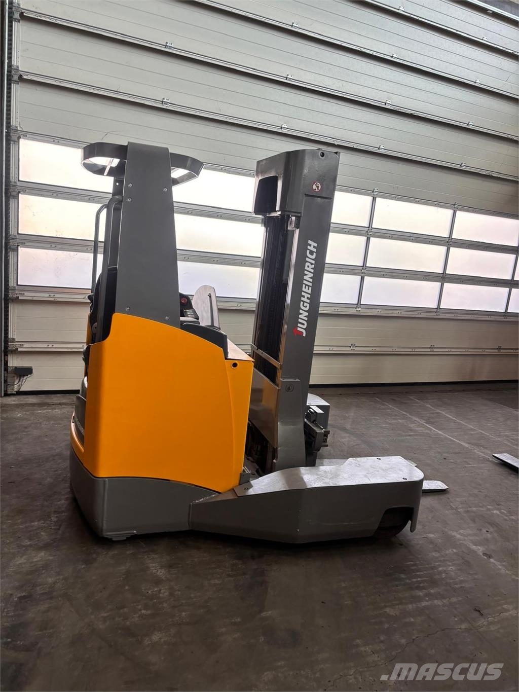 Jungheinrich ETV-Q25 4 yönlü reach truck
