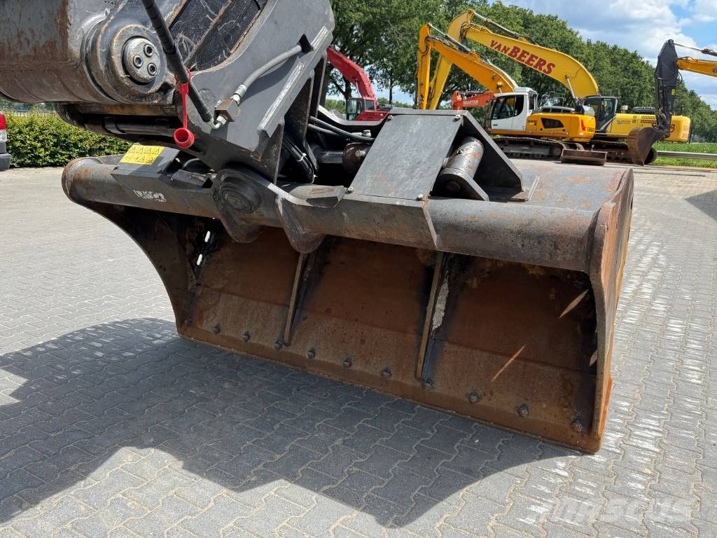 Volvo ECR355EL 2021 6000 HR!! 3 Buckets Bageri gusjeničari