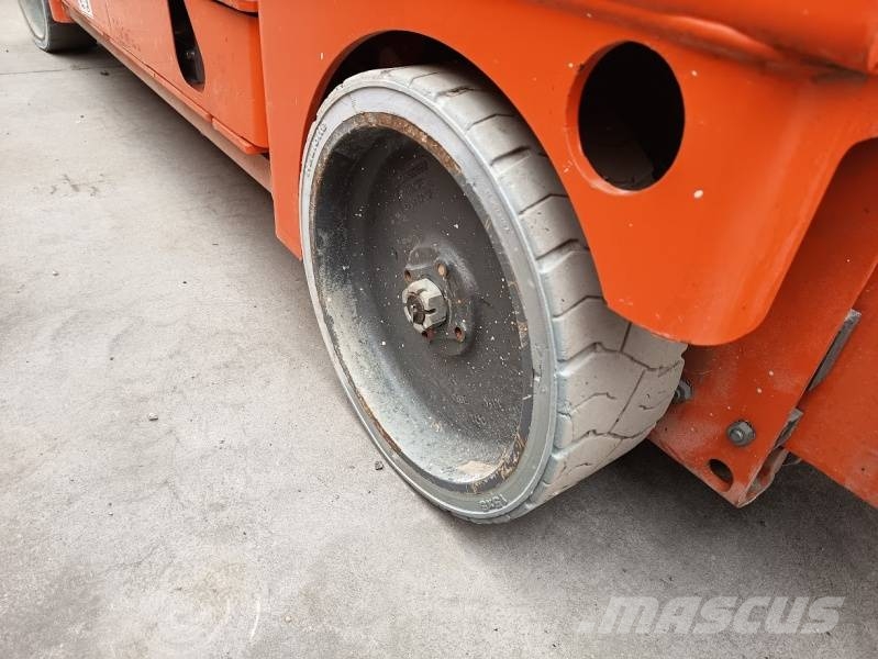 Haulotte Compact 10N - 10m, electric Ollós emelők