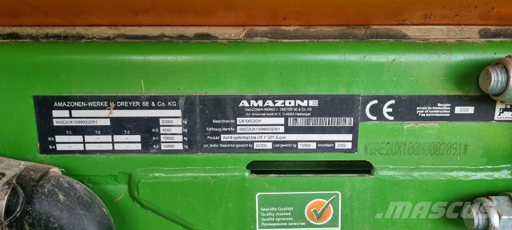 Amazone UX11201 Ťahané postrekovače