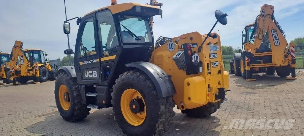 JCB 560-80 Agri Xtra Teleszkópos rakodók