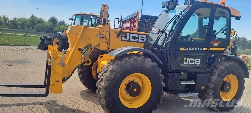JCB 560-80 Agri Xtra Teleszkópos rakodók