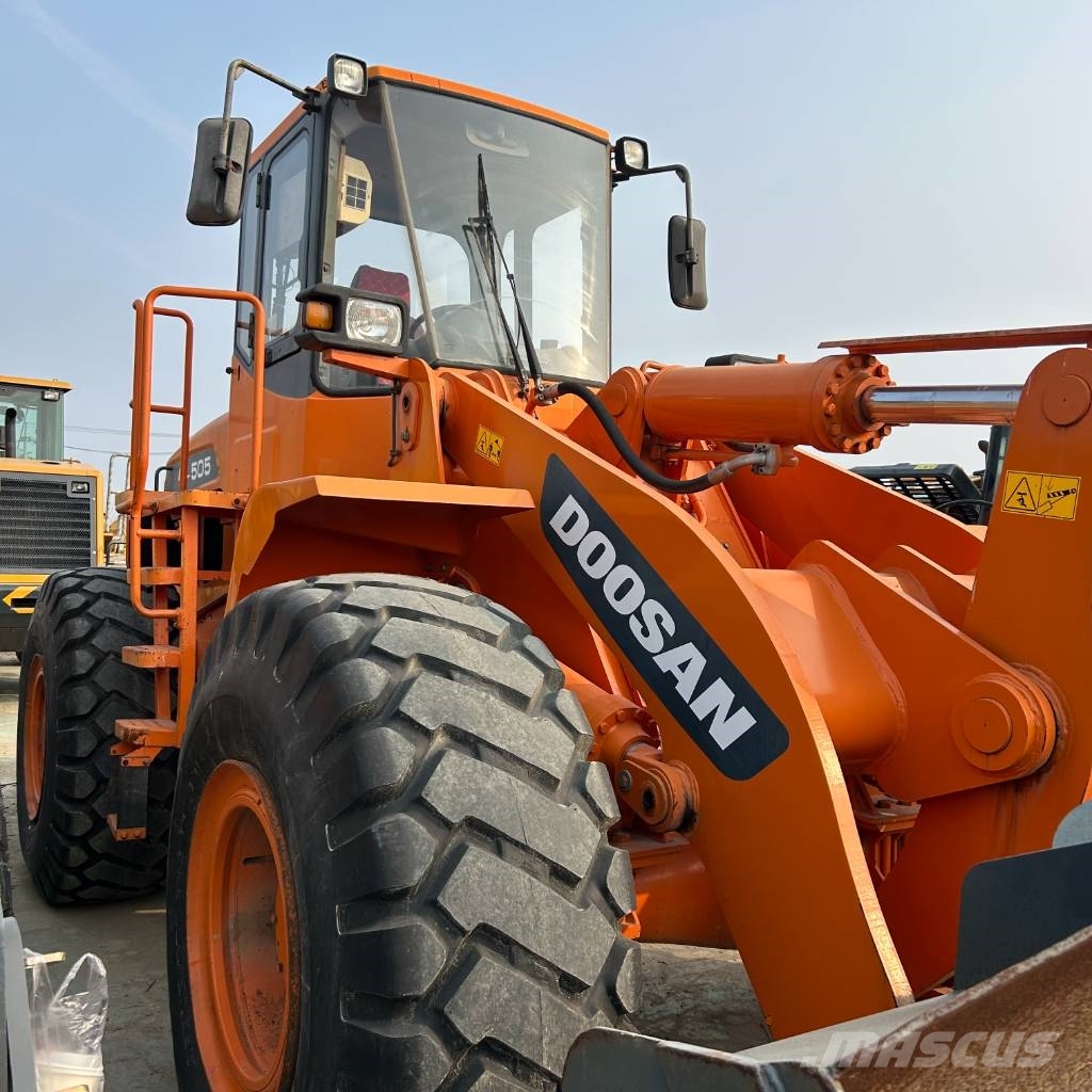 Doosan DL 505 Radlader