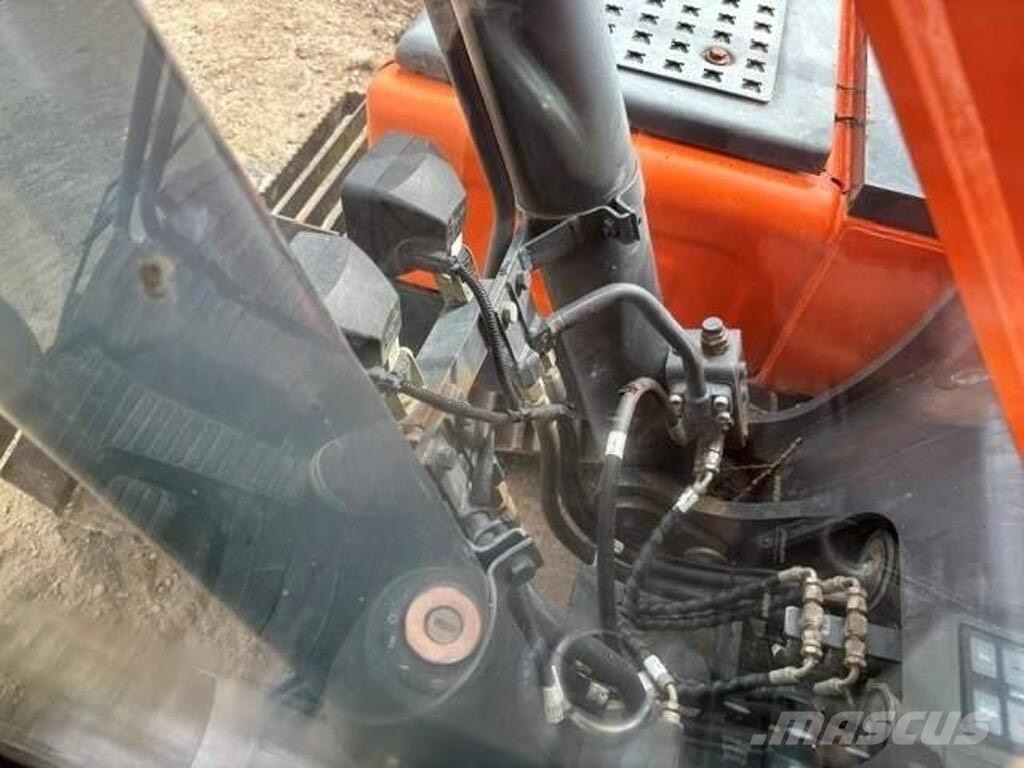Doosan DX 140 LC-5 Gravemaskiner på larvebånd