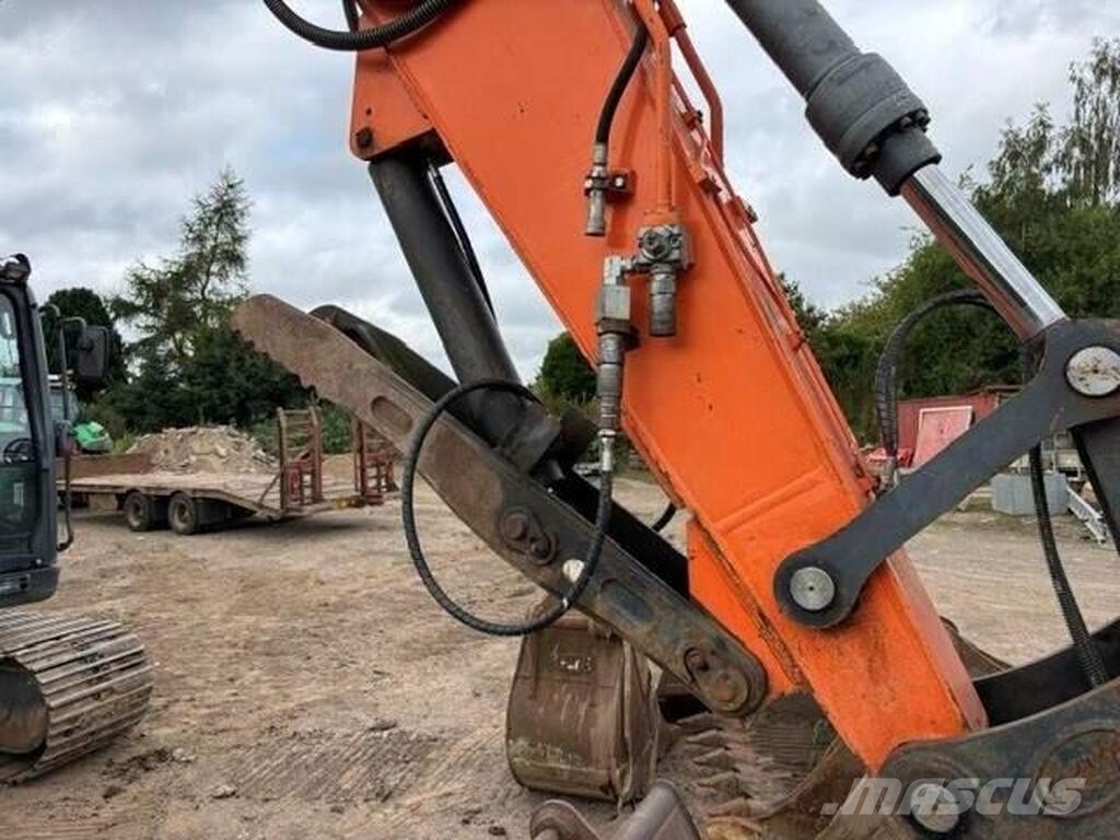 Doosan DX 140 LC-5 Gravemaskiner på larvebånd