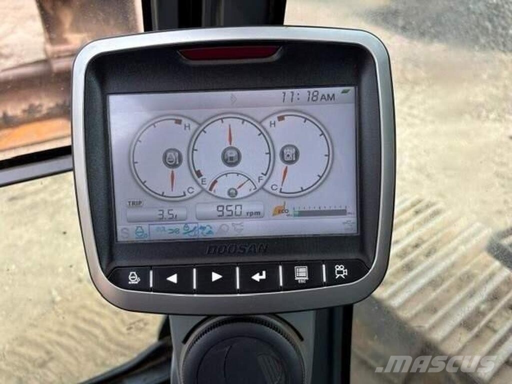 Doosan DX 140 LC-5 Gravemaskiner på larvebånd