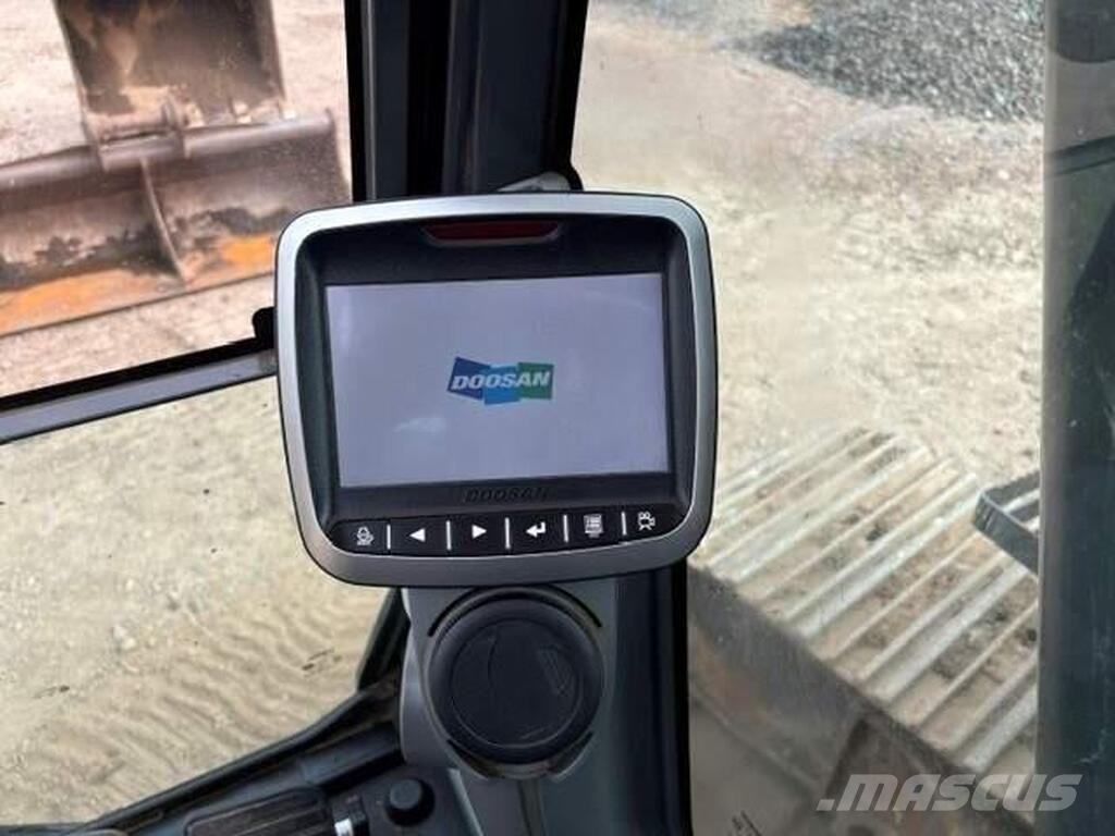Doosan DX 140 LC-5 Gravemaskiner på larvebånd