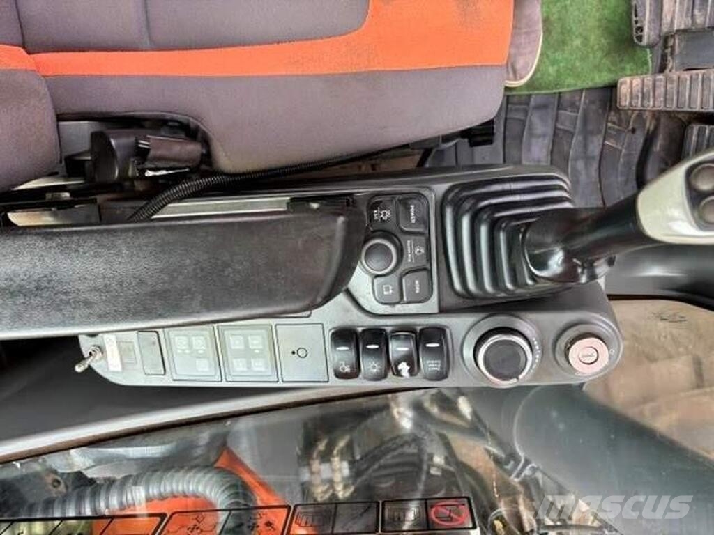 Doosan DX 140 LC-5 Gravemaskiner på larvebånd