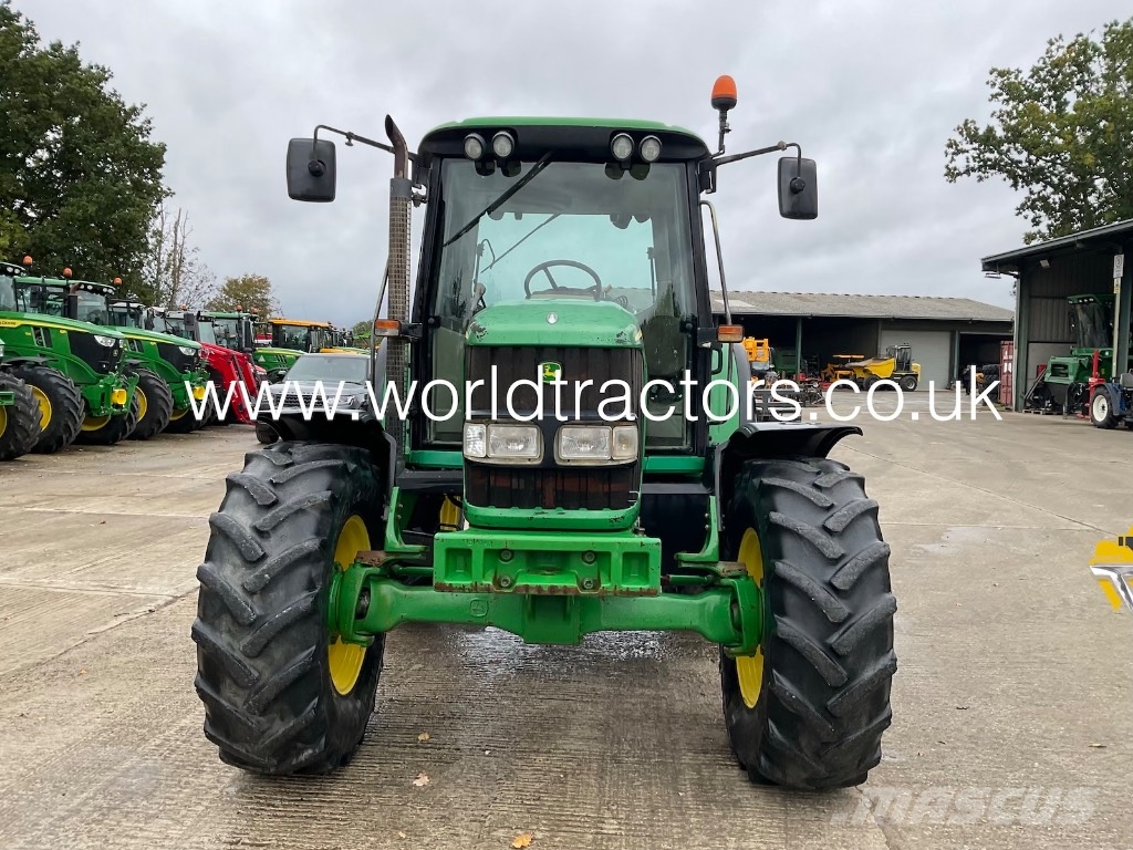 John Deere 6320 Traktorji
