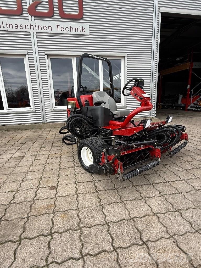 Toro Reelmaster 3100d Sidewinder Газонокосилки