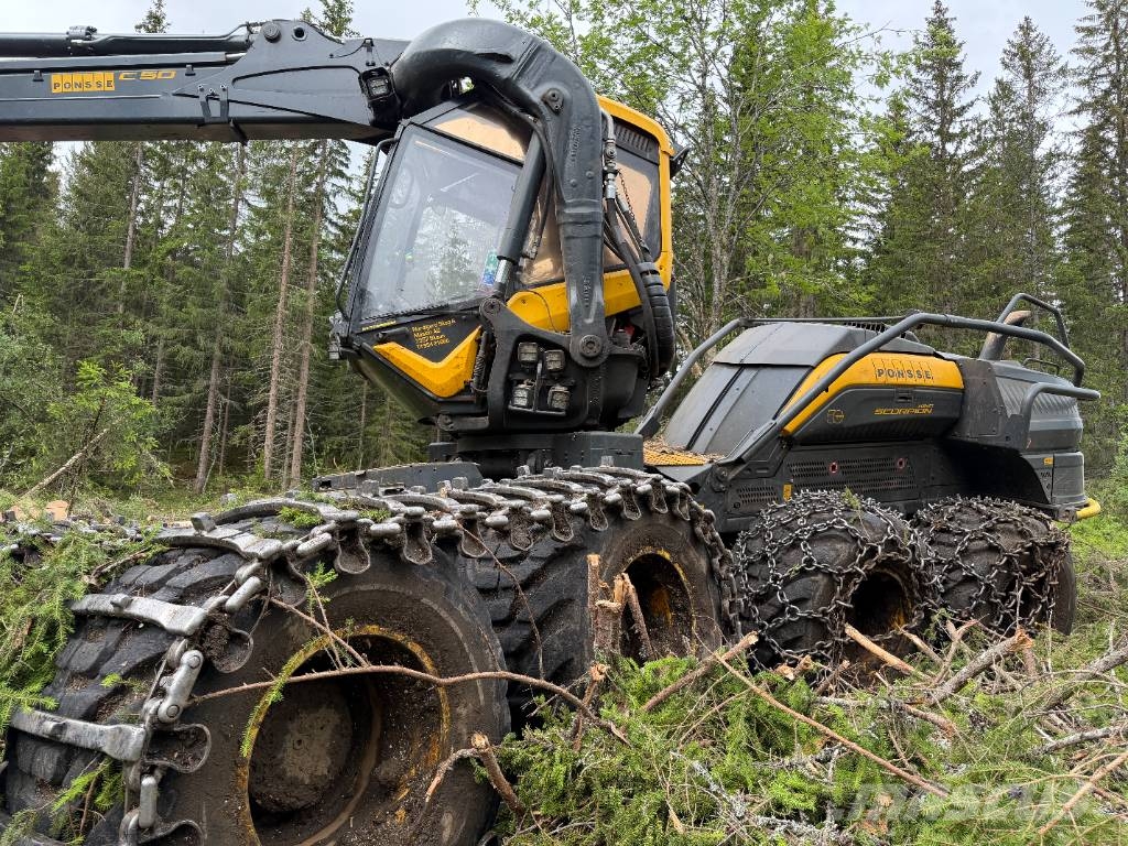 Ponsse SCORPION KING 8W Harvester