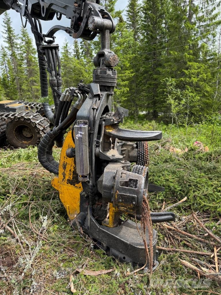 Ponsse SCORPION KING 8W Harvester