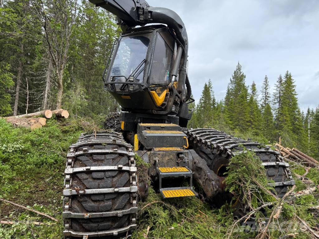 Ponsse SCORPION KING 8W Harvester