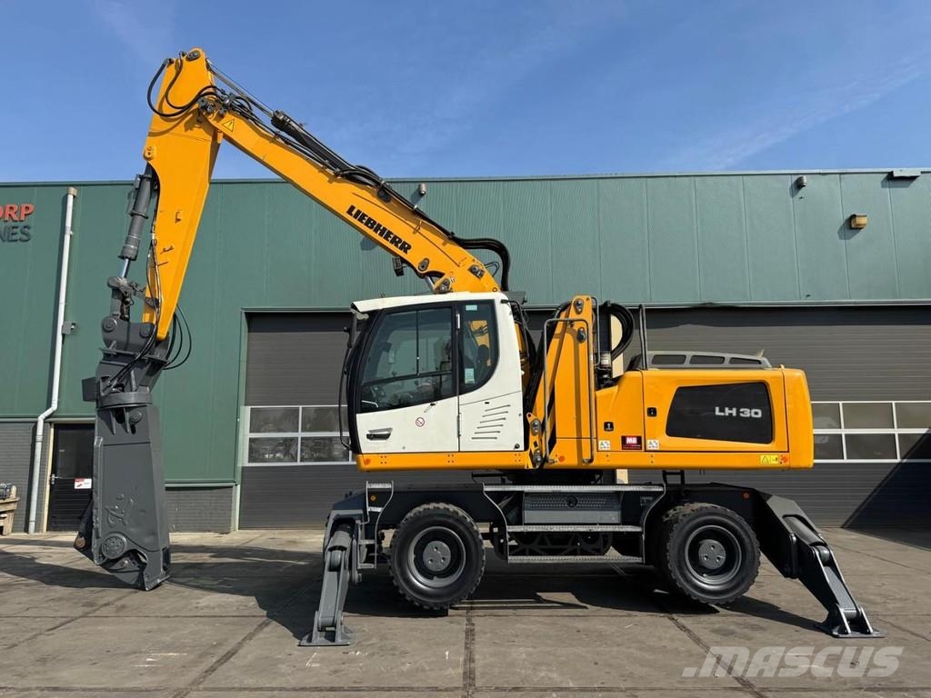 Liebherr LH 30 M 工业挖掘机
