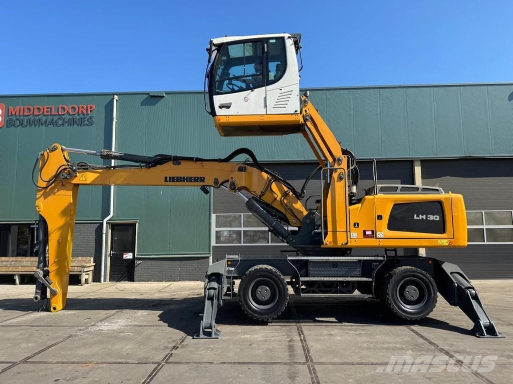 Liebherr LH 30 M 工业挖掘机