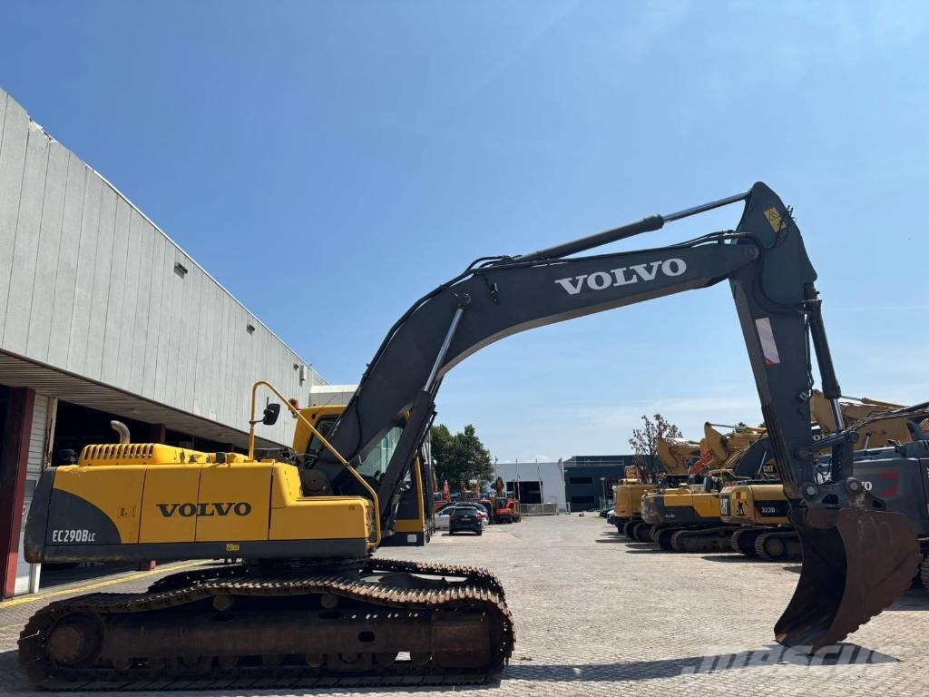 Volvo EC 290 B LC حفارات زحافة