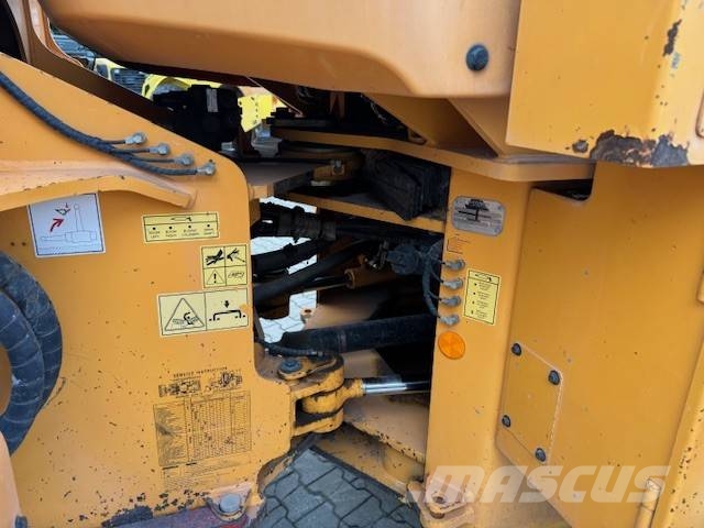 Hyundai HL 955 A Utovarivači na kotačima