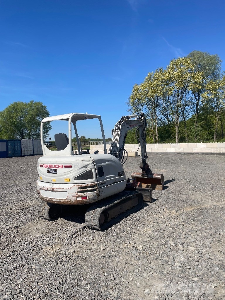 Takeuchi TB 240 Minibagger < 7t