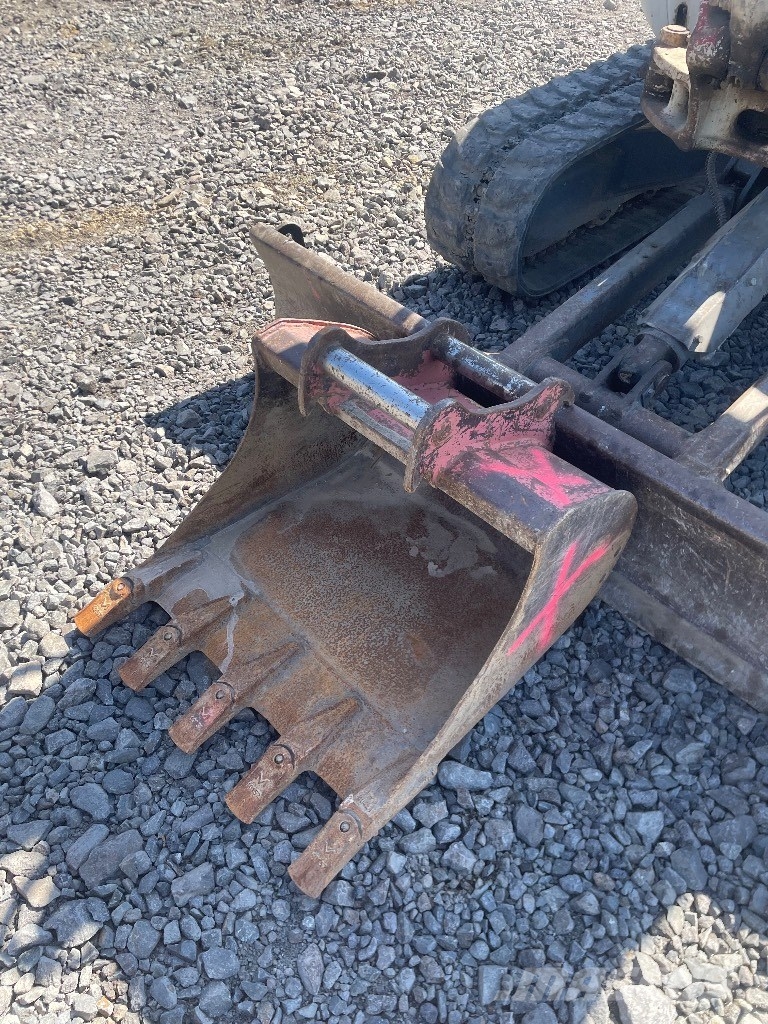 Takeuchi TB 240 Minibagger < 7t