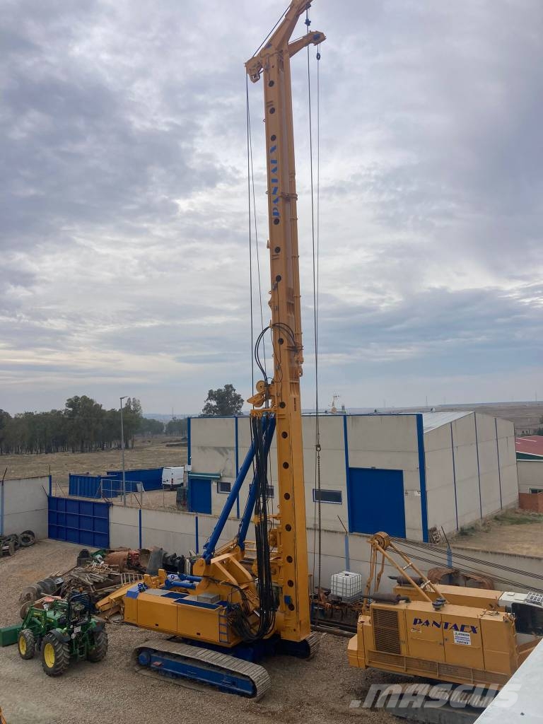 Liebherr HS 853 HD/ HS 852 HD/ PILOTADORA BG-30 Tracked cranes