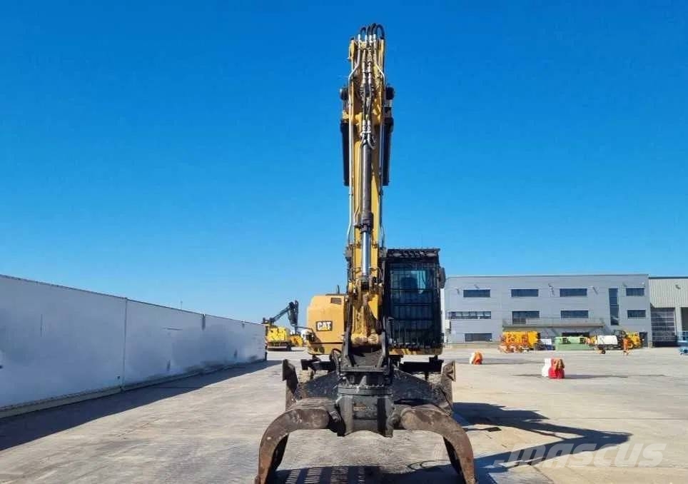 Koparka CAT 3022 Βιομηχανικά μηχανήματα διαχείρισης αποβλήτων