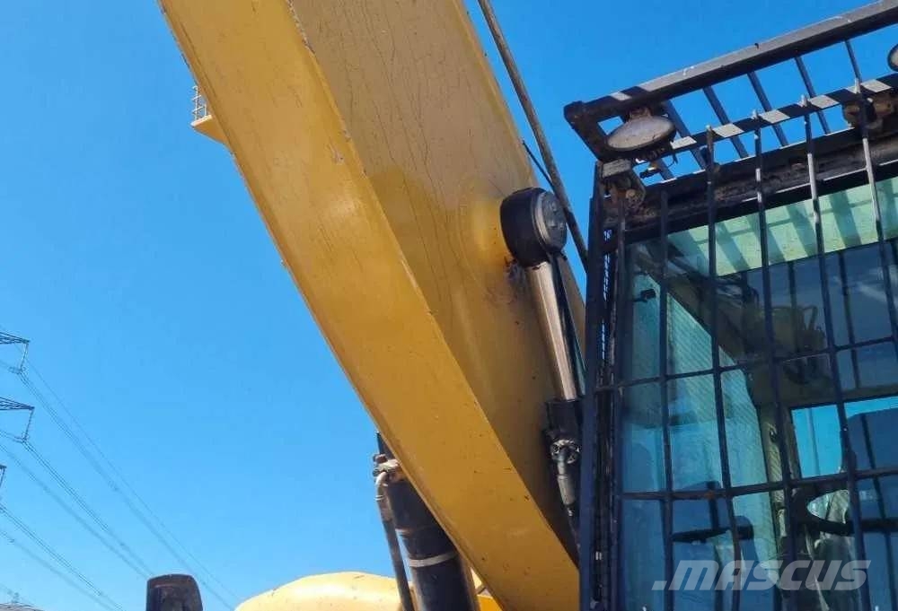 Koparka CAT 3022 Βιομηχανικά μηχανήματα διαχείρισης αποβλήτων