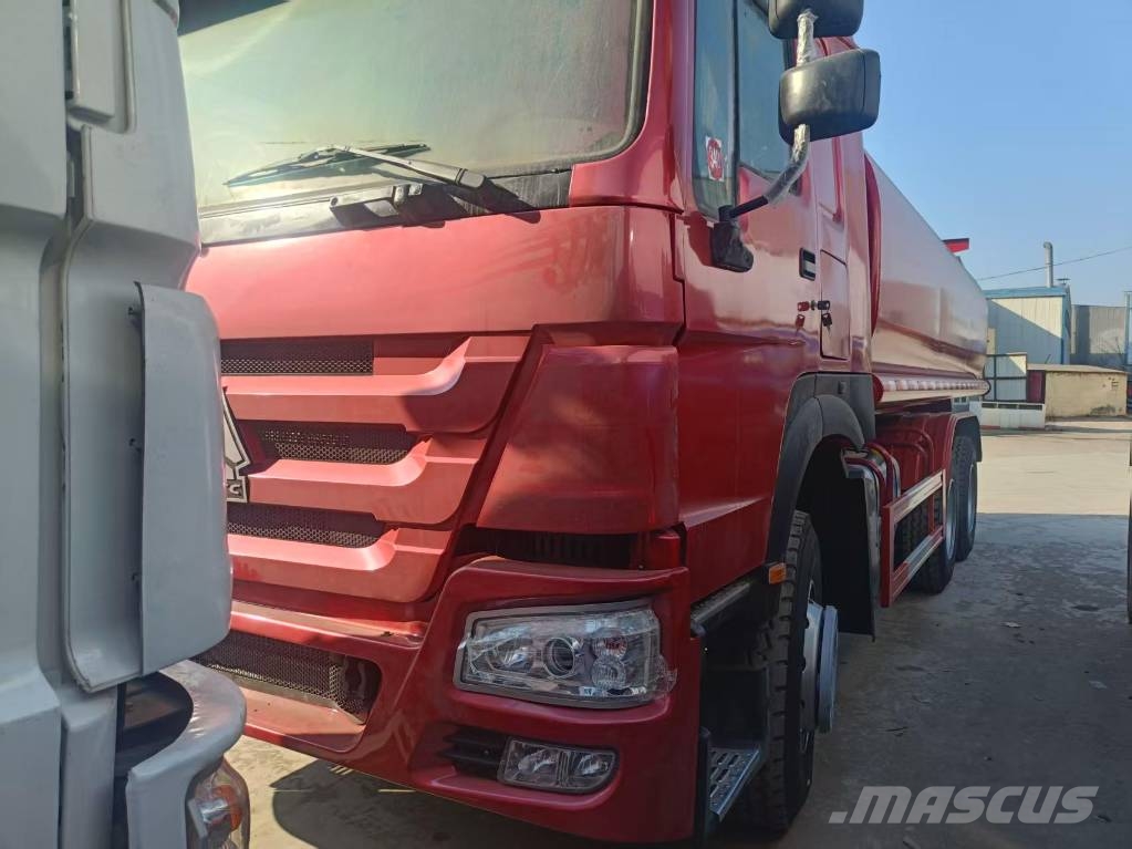 Sinotruk Howo  371  6*4  28m³  fuel  tanker Transport – ostalo