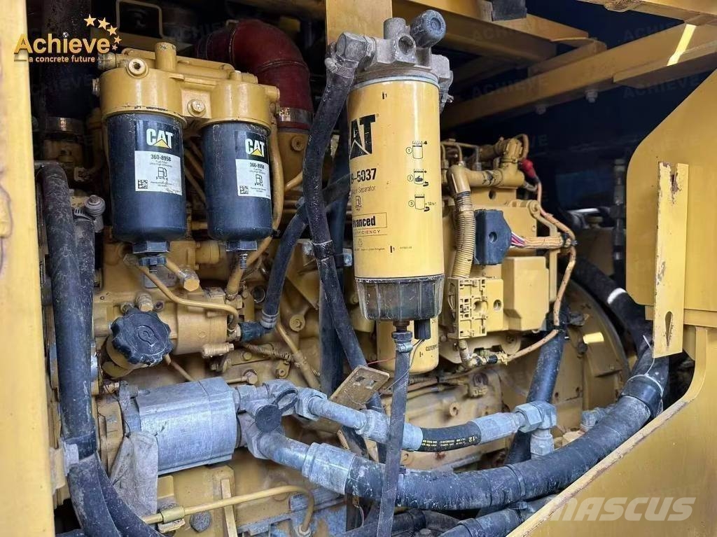 CAT 950 GC 履带挖掘机