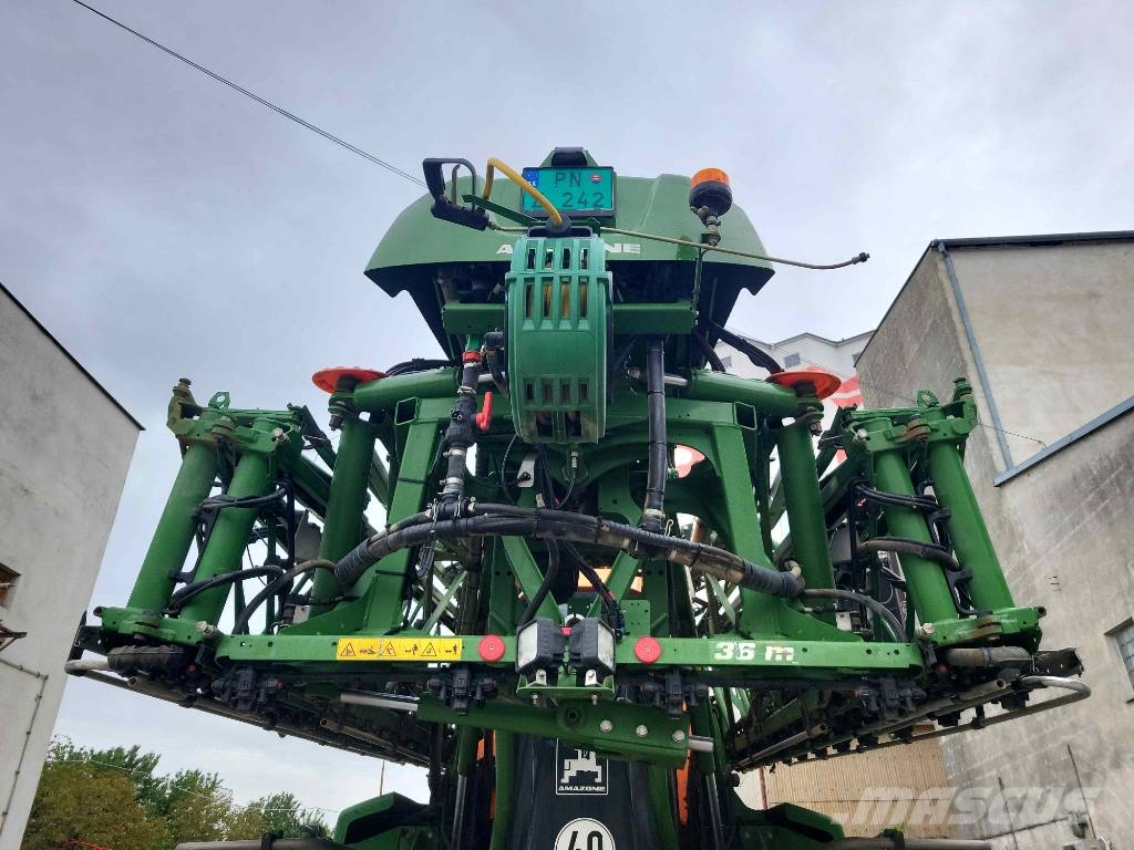 Amazone Pantera 4504 H+ Iseliikuvad pritsid