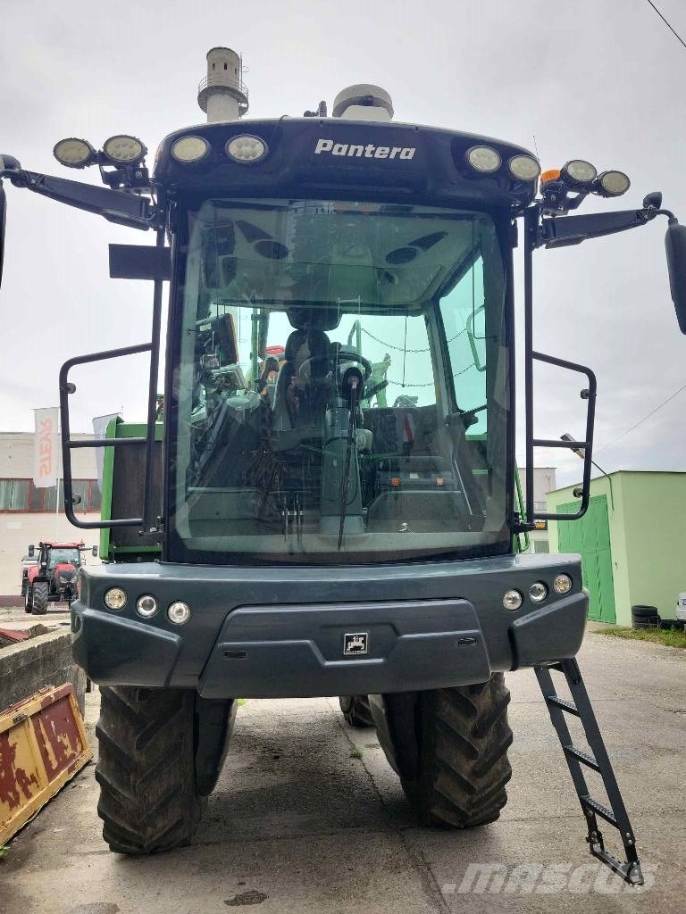 Amazone Pantera 4504 H+ Iseliikuvad pritsid