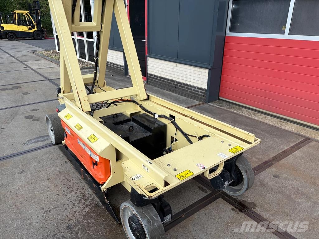 JLG 3246 ES Schaarhoogwerkers