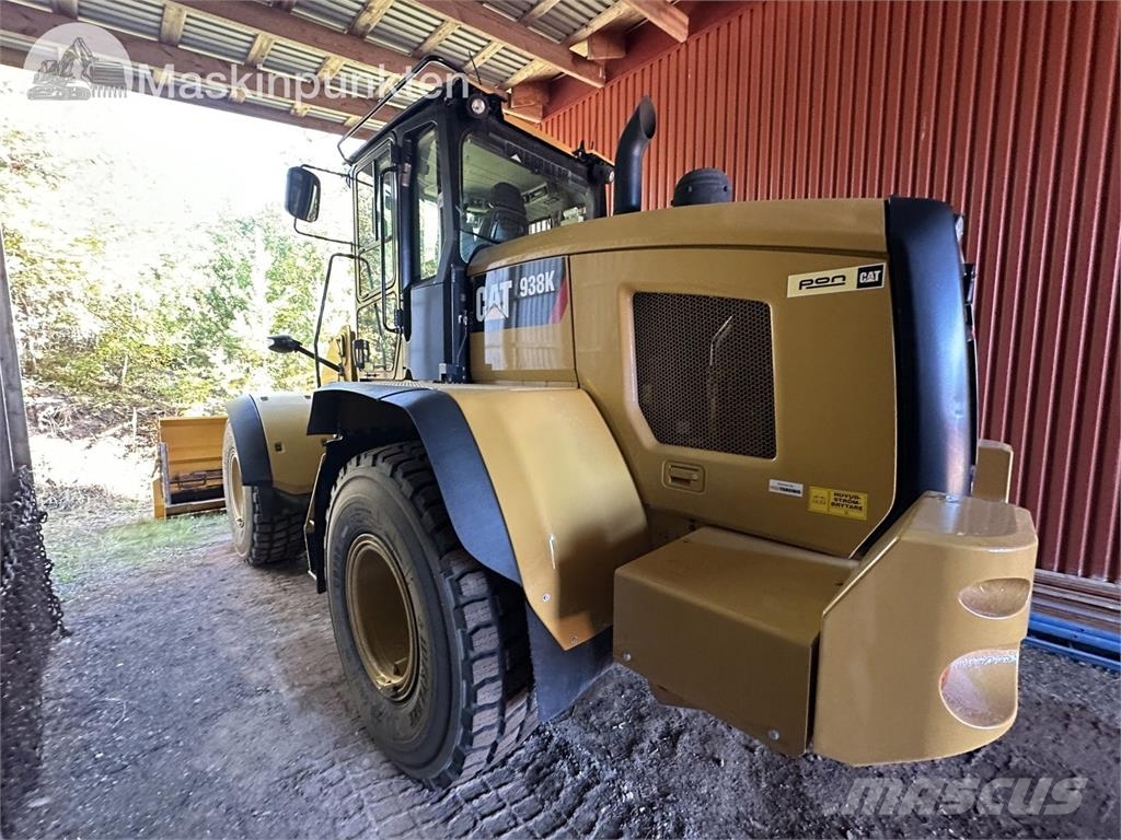 CAT 938K Колесни товарачи