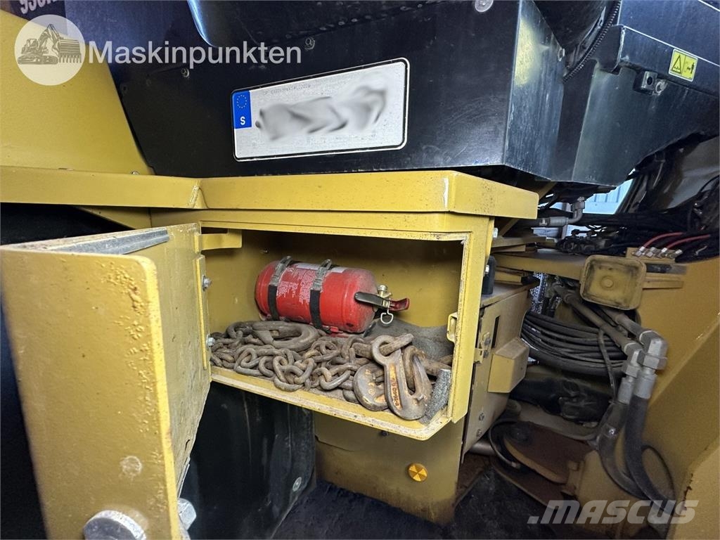 CAT 938K Колесни товарачи