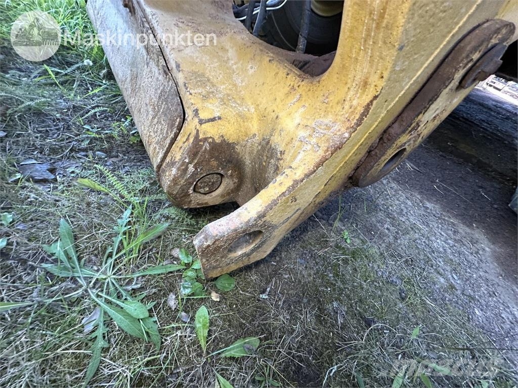 CAT 938K Колесни товарачи
