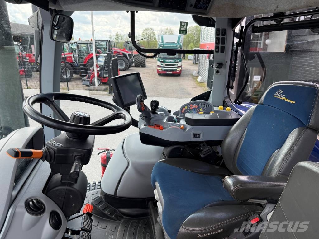 New Holland T 7.315 AC Traktoren