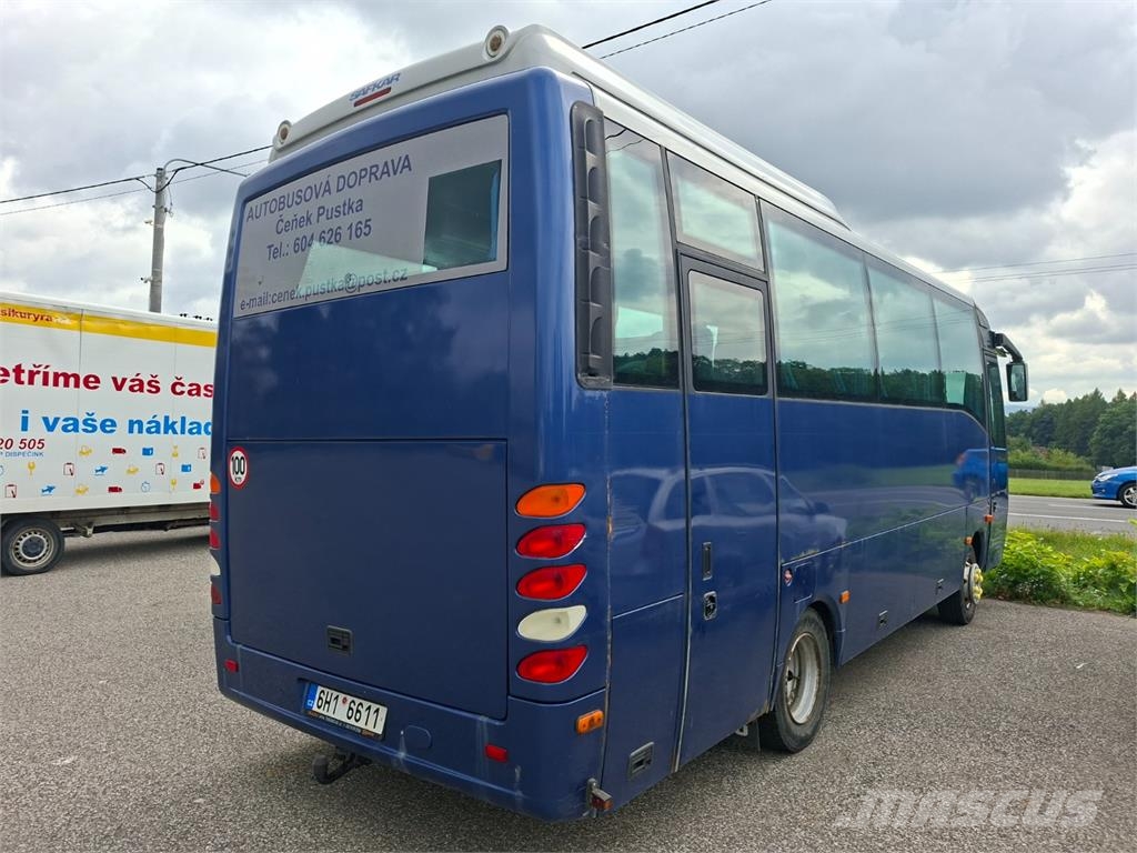 Isuzu TURQUOISE 28 MÍST Kamioni-šasije