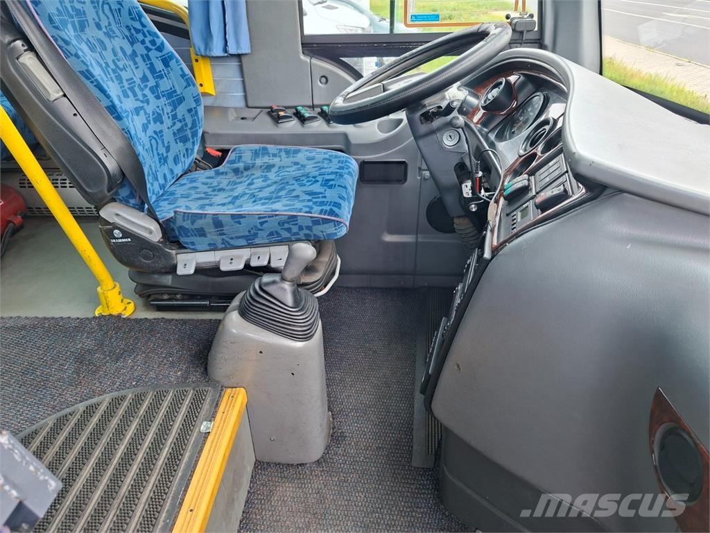 Isuzu TURQUOISE 28 MÍST Kamioni-šasije