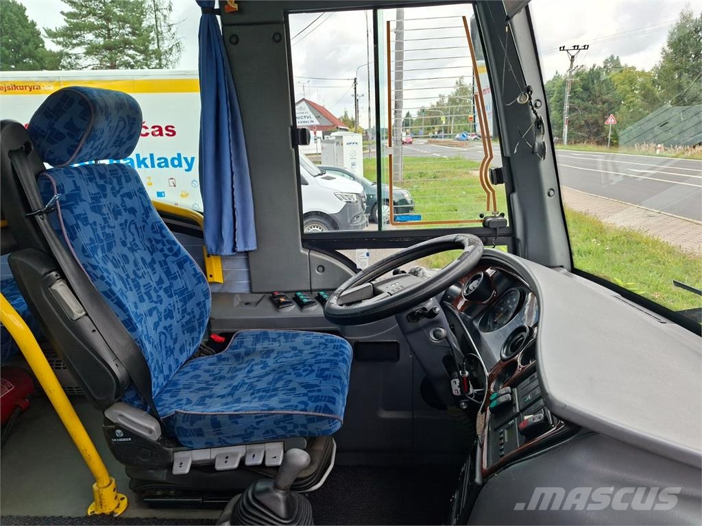 Isuzu TURQUOISE 28 MÍST Kamioni-šasije