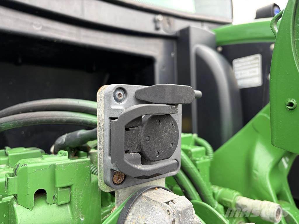 John Deere 6170R 트랙터