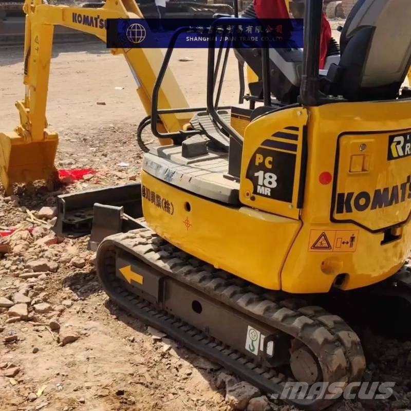 Komatsu PC15 小型挖掘机
